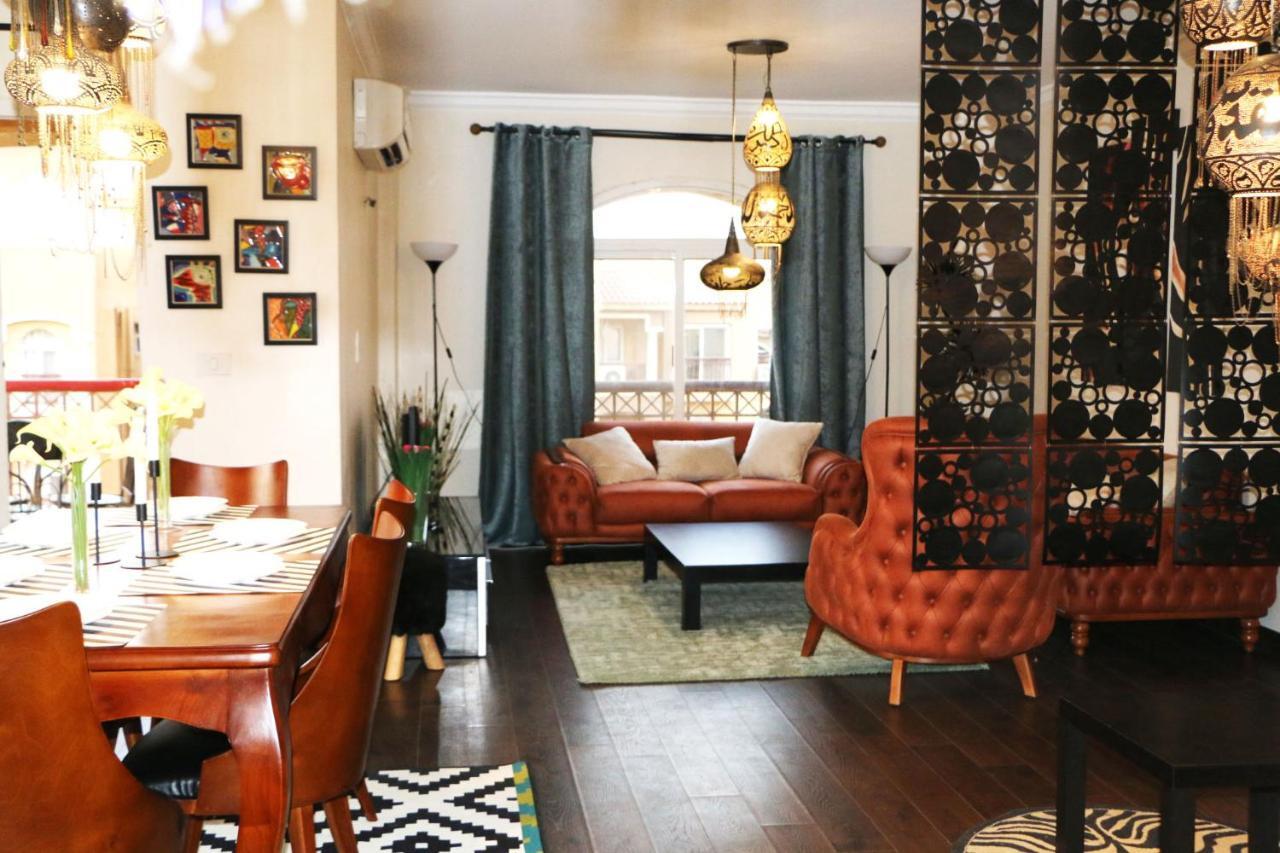 Elegant In Madinaty Compound Apartment *